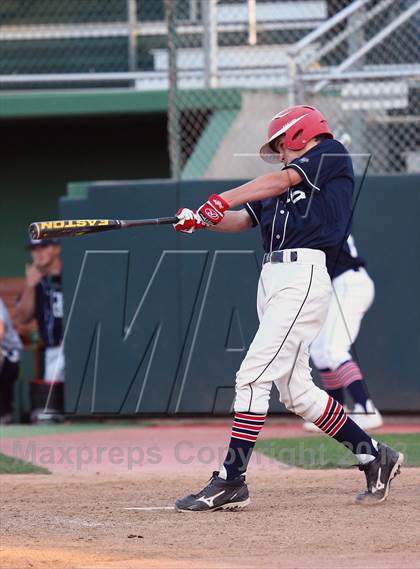 Thumbnail 2 in Elk Grove vs Pleasant Grove (Boras Classic - North Bracket Championship) photogallery.