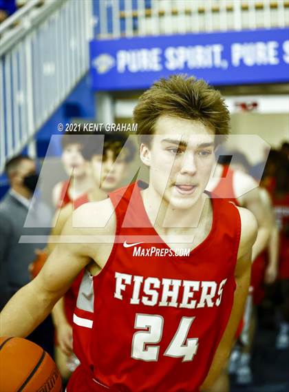 Thumbnail 2 in Fishers vs Hamilton Southeastern (IHSAA Sectional Round 1 Playoff) photogallery.