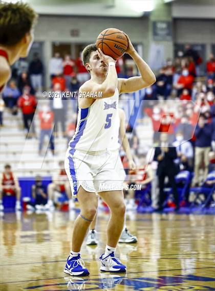 Thumbnail 1 in Fishers vs Hamilton Southeastern (IHSAA Sectional Round 1 Playoff) photogallery.