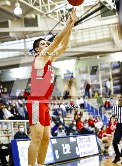 Thumbnail 2 in Fishers vs Hamilton Southeastern (IHSAA Sectional Round 1 Playoff) photogallery.