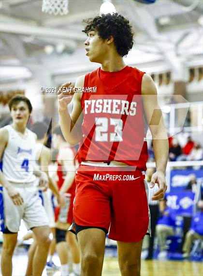 Thumbnail 1 in Fishers vs Hamilton Southeastern (IHSAA Sectional Round 1 Playoff) photogallery.