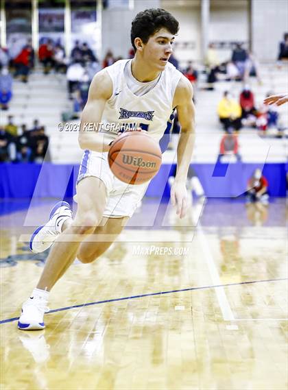 Thumbnail 2 in Fishers vs Hamilton Southeastern (IHSAA Sectional Round 1 Playoff) photogallery.