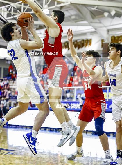 Thumbnail 2 in Fishers vs Hamilton Southeastern (IHSAA Sectional Round 1 Playoff) photogallery.