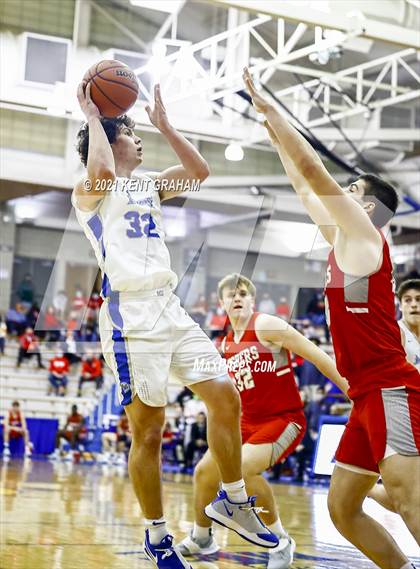Thumbnail 3 in Fishers vs Hamilton Southeastern (IHSAA Sectional Round 1 Playoff) photogallery.