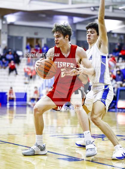 Thumbnail 2 in Fishers vs Hamilton Southeastern (IHSAA Sectional Round 1 Playoff) photogallery.