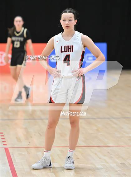 Thumbnail 2 in Long Island Lutheran vs. Archbishop Mitty (Nike Tournament of Champions - Championship) photogallery.