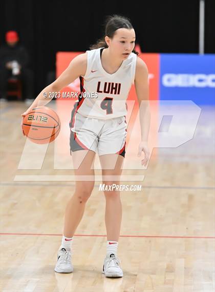 Thumbnail 2 in Long Island Lutheran vs. Archbishop Mitty (Nike Tournament of Champions - Championship) photogallery.