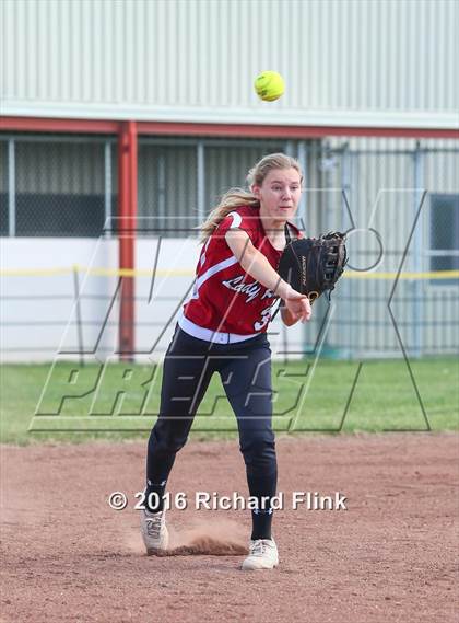 Thumbnail 2 in Bradshaw Christian @ Rio Vista photogallery.
