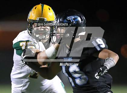 Thumbnail 2 in Hercules vs. San Marin (CIF NCS Division 4 1st Round) photogallery.