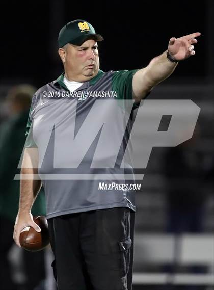 Thumbnail 1 in Hercules vs. San Marin (CIF NCS Division 4 1st Round) photogallery.