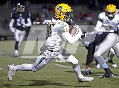Thumbnail 2 in Hercules vs. San Marin (CIF NCS Division 4 1st Round) photogallery.