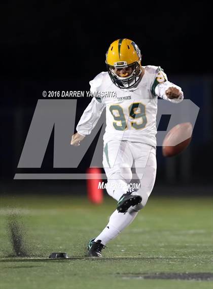 Thumbnail 3 in Hercules vs. San Marin (CIF NCS Division 4 1st Round) photogallery.