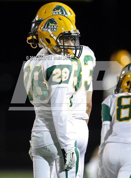Thumbnail 3 in Hercules vs. San Marin (CIF NCS Division 4 1st Round) photogallery.
