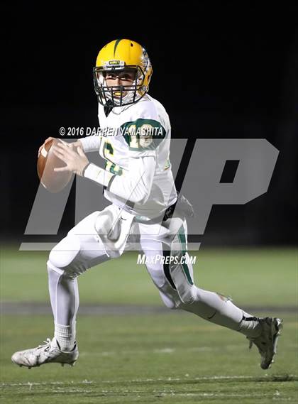 Thumbnail 3 in Hercules vs. San Marin (CIF NCS Division 4 1st Round) photogallery.