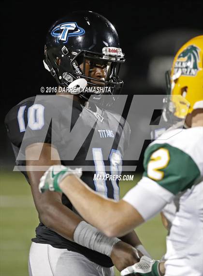 Thumbnail 1 in Hercules vs. San Marin (CIF NCS Division 4 1st Round) photogallery.