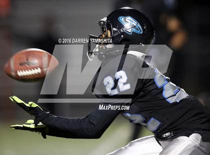 Thumbnail 3 in Hercules vs. San Marin (CIF NCS Division 4 1st Round) photogallery.
