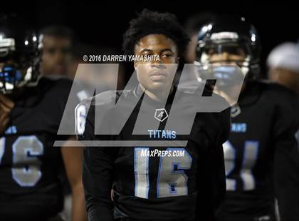 Thumbnail 2 in Hercules vs. San Marin (CIF NCS Division 4 1st Round) photogallery.