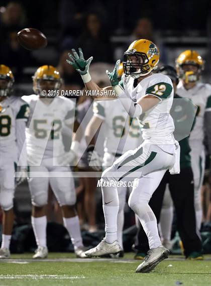 Thumbnail 3 in Hercules vs. San Marin (CIF NCS Division 4 1st Round) photogallery.