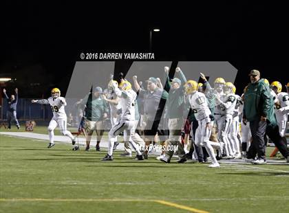 Thumbnail 3 in Hercules vs. San Marin (CIF NCS Division 4 1st Round) photogallery.