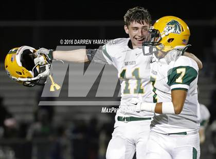 Thumbnail 2 in Hercules vs. San Marin (CIF NCS Division 4 1st Round) photogallery.