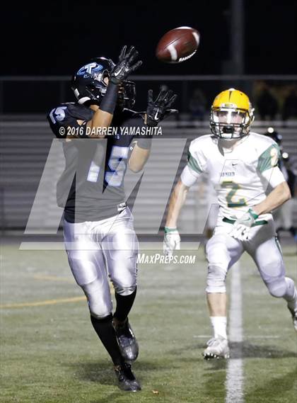 Thumbnail 3 in Hercules vs. San Marin (CIF NCS Division 4 1st Round) photogallery.