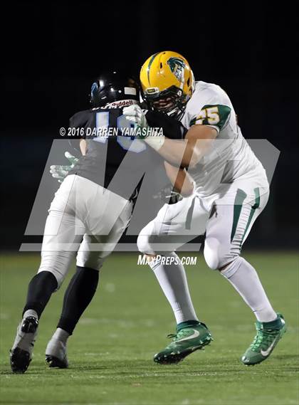 Thumbnail 2 in Hercules vs. San Marin (CIF NCS Division 4 1st Round) photogallery.