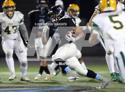 Thumbnail 3 in Hercules vs. San Marin (CIF NCS Division 4 1st Round) photogallery.