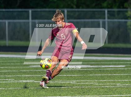 Thumbnail 2 in Brebeuf Jesuit Preparatory vs. Speedway (IHSAA 2A Regional Final) photogallery.