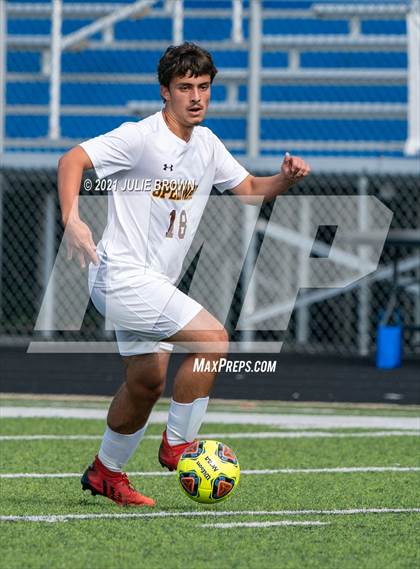 Thumbnail 2 in Brebeuf Jesuit Preparatory vs. Speedway (IHSAA 2A Regional Final) photogallery.