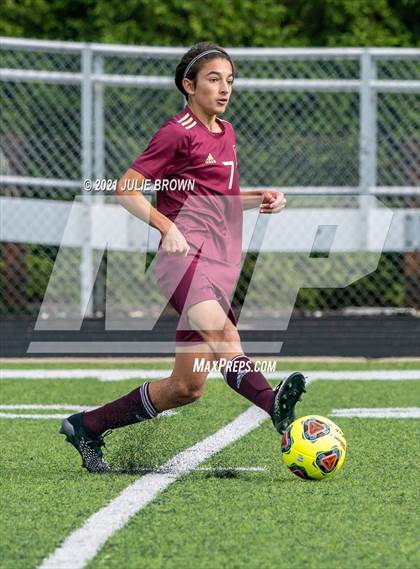 Thumbnail 2 in Brebeuf Jesuit Preparatory vs. Speedway (IHSAA 2A Regional Final) photogallery.