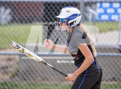 Thumbnail 3 in Pleasant Valley @ Davenport Central photogallery.