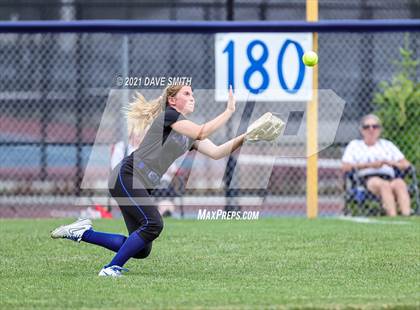 Thumbnail 1 in Pleasant Valley @ Davenport Central photogallery.