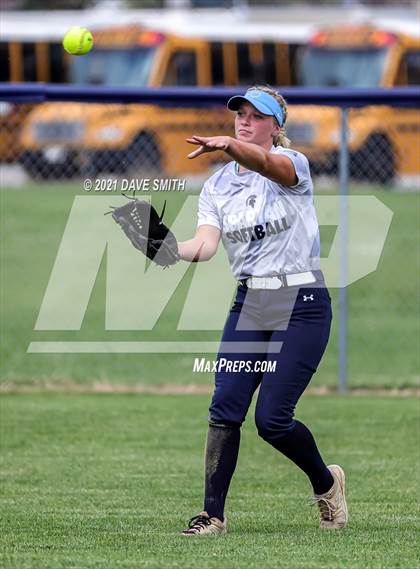 Thumbnail 2 in Pleasant Valley @ Davenport Central photogallery.