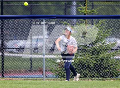 Thumbnail 2 in Pleasant Valley @ Davenport Central photogallery.