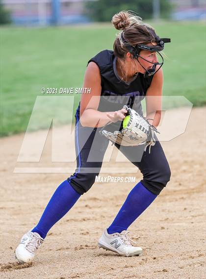 Thumbnail 2 in Pleasant Valley @ Davenport Central photogallery.