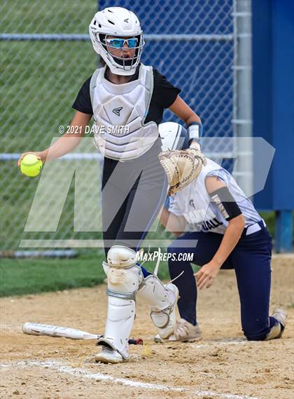 Thumbnail 2 in Pleasant Valley @ Davenport Central photogallery.