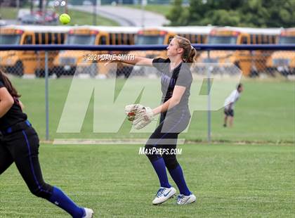 Thumbnail 2 in Pleasant Valley @ Davenport Central photogallery.