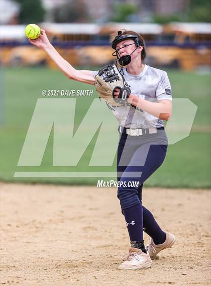 Thumbnail 3 in Pleasant Valley @ Davenport Central photogallery.