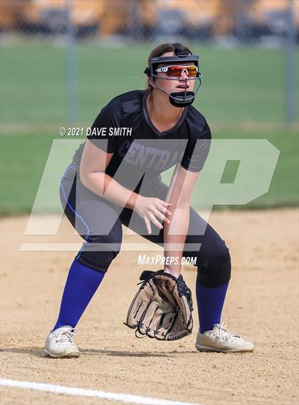 Thumbnail 1 in Pleasant Valley @ Davenport Central photogallery.