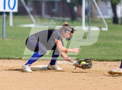 Thumbnail 2 in Pleasant Valley @ Davenport Central photogallery.