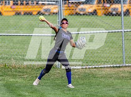 Thumbnail 1 in Pleasant Valley @ Davenport Central photogallery.