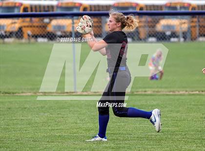 Thumbnail 1 in Pleasant Valley @ Davenport Central photogallery.