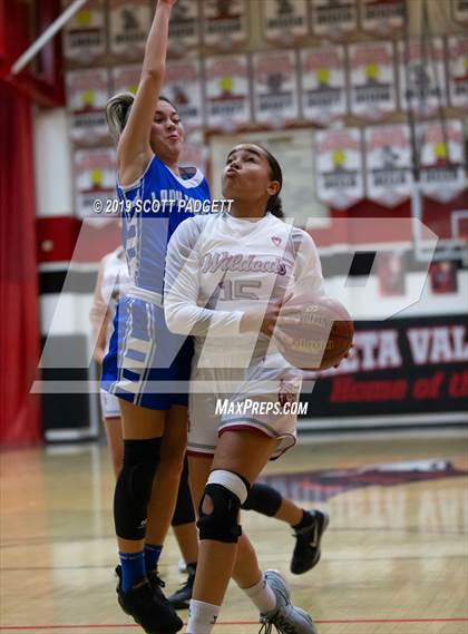 Thumbnail 2 in Paloma Valley vs. Beaumont (Nighthawk Tip-Off Classic) photogallery.
