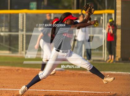Thumbnail 2 in Atascocita @ Katy (UIL 6A Semifinal) photogallery.