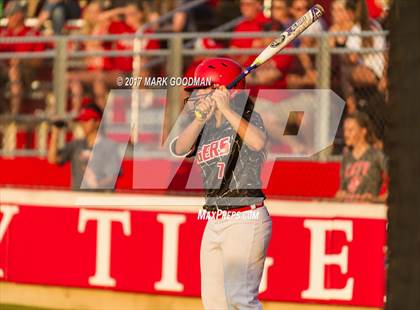 Thumbnail 2 in Atascocita @ Katy (UIL 6A Semifinal) photogallery.