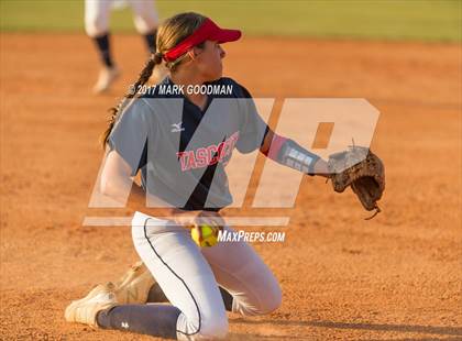 Thumbnail 1 in Atascocita @ Katy (UIL 6A Semifinal) photogallery.