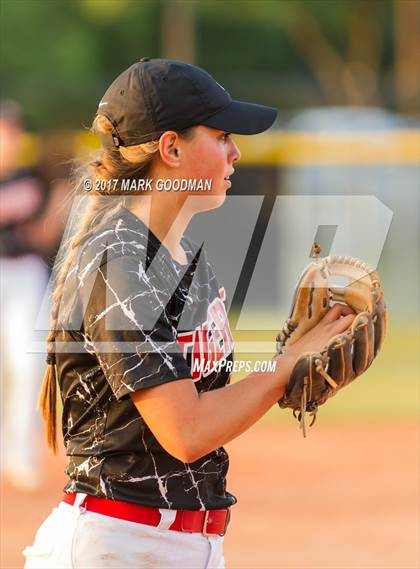 Thumbnail 1 in Atascocita @ Katy (UIL 6A Semifinal) photogallery.