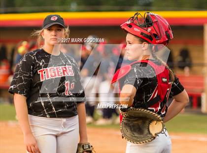 Thumbnail 1 in Atascocita @ Katy (UIL 6A Semifinal) photogallery.