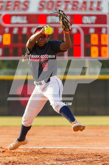 Thumbnail 1 in Atascocita @ Katy (UIL 6A Semifinal) photogallery.