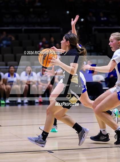 Thumbnail 1 in Foothill vs. Bishop Union (CIF CS Basketball Championships D VI) photogallery.